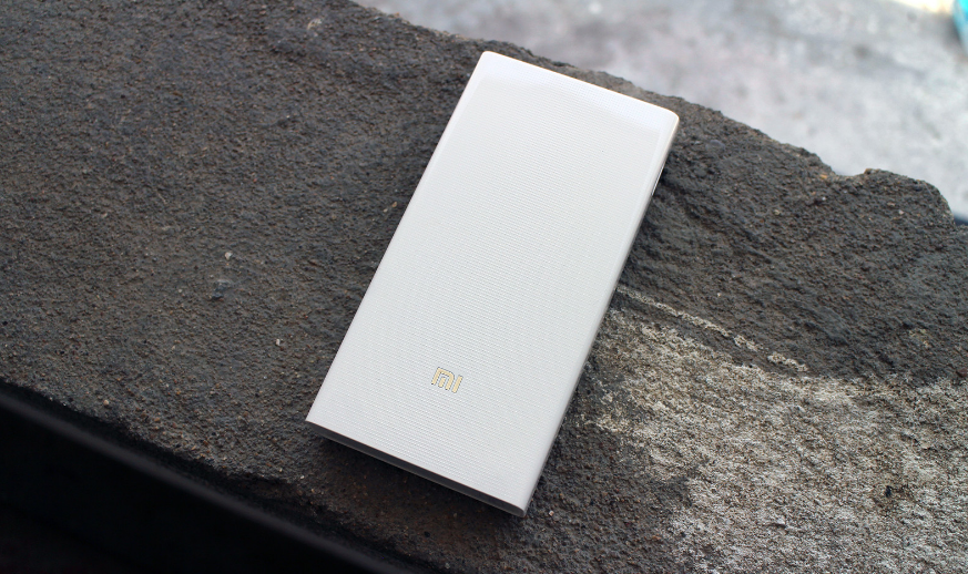 Внешний аккумулятор Xiaomi Mi Power Bank 20000 мАч: высокое качество за приятную цену